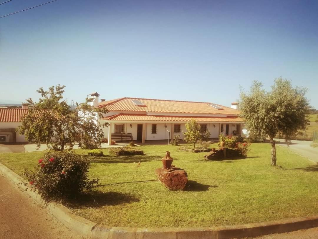 Moradia Gemea 2 Em Herdade Santa Marta Zebreira Esterno foto